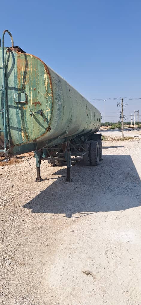 نمایشگاه کامیون امیری در برازجان