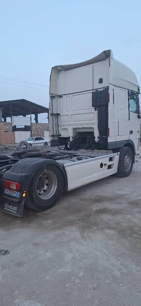 نمایشگاه کامیون امیری در برازجان