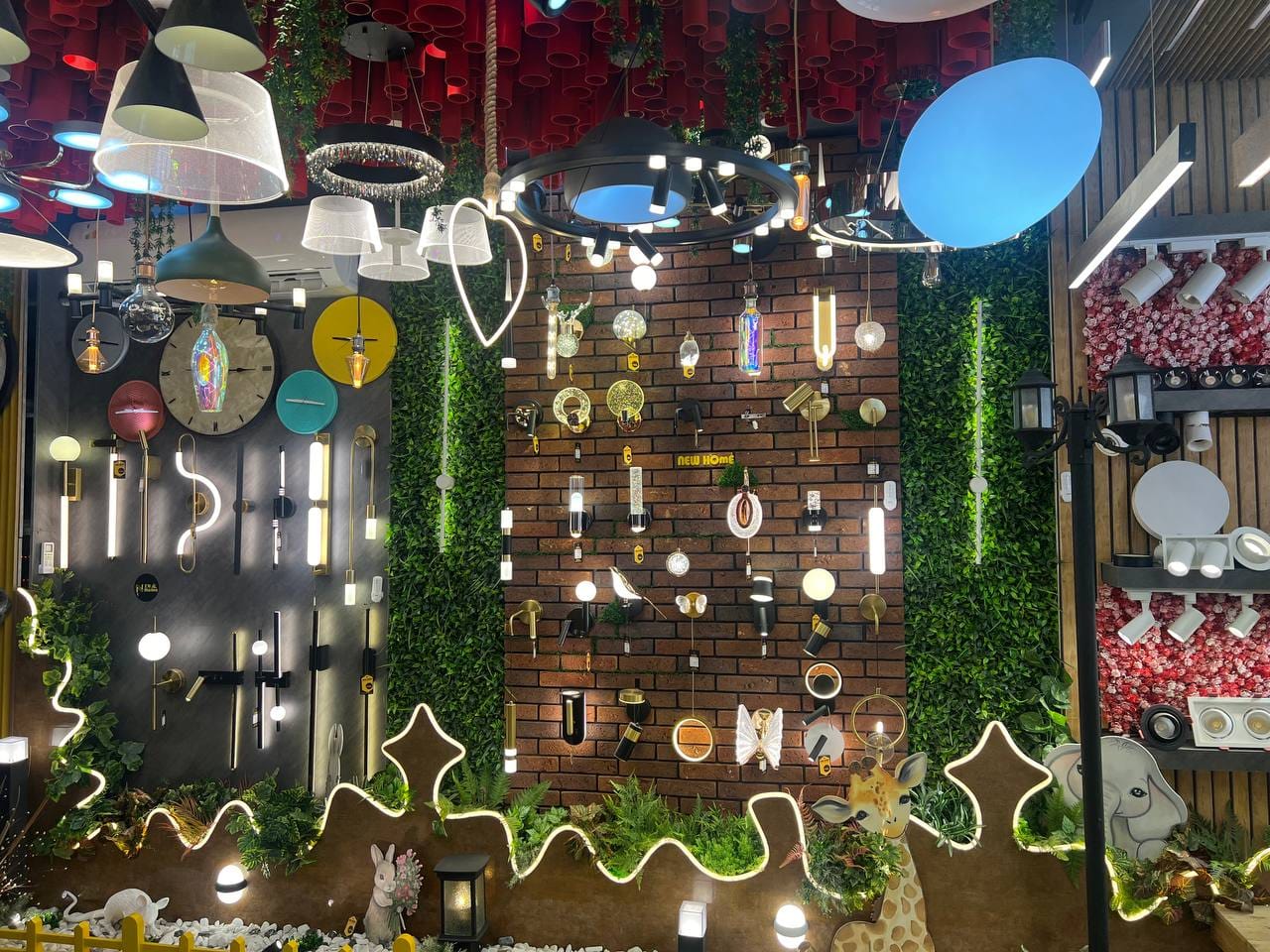 فروشگاه دکوراسیون داخلی نیو هوم new home در بوکان