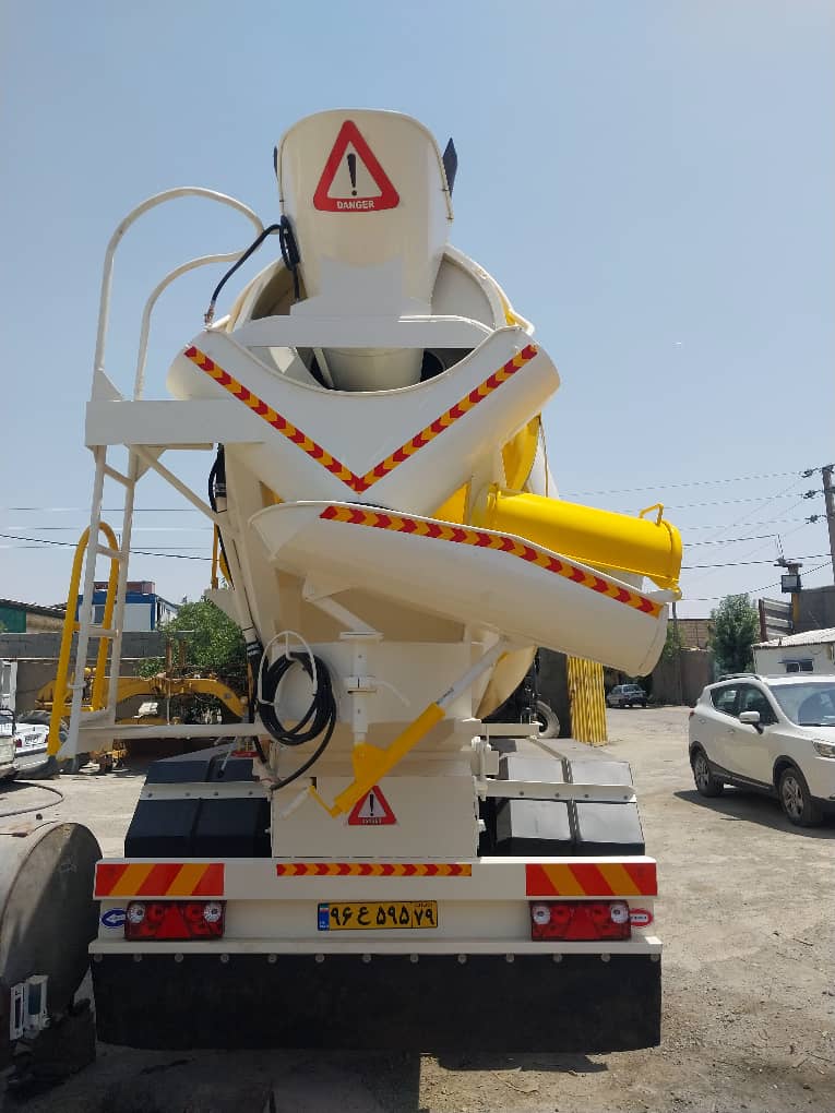 سازنده تراک میکسر آقاجانی در تهران