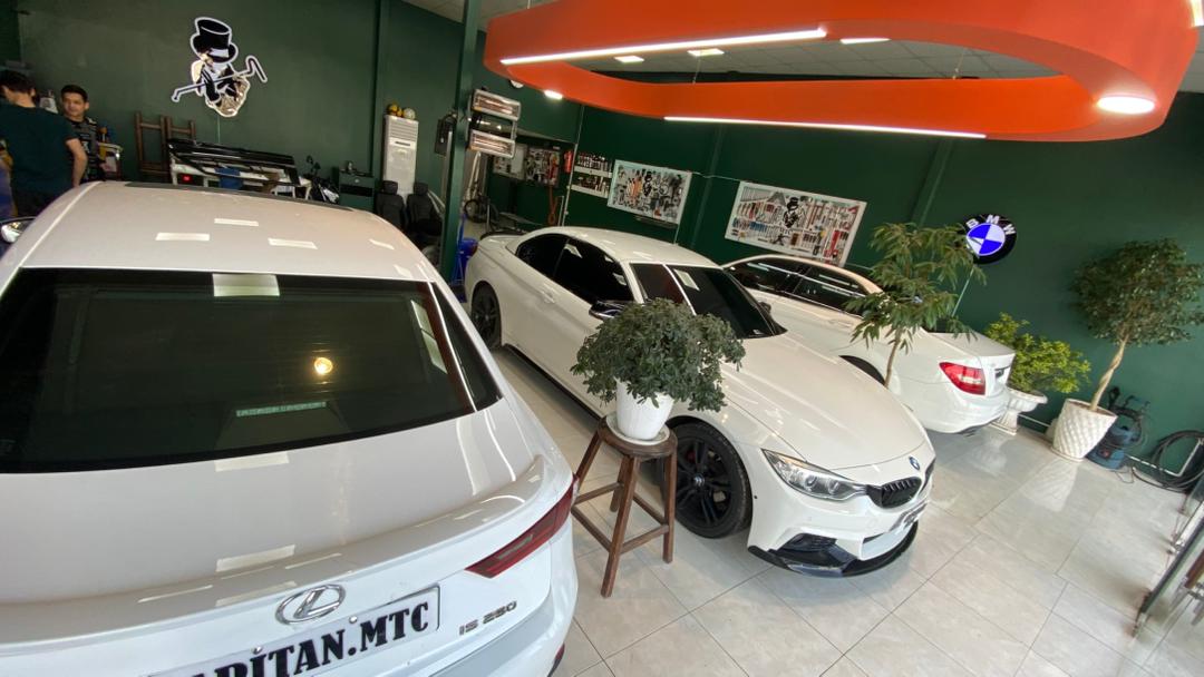 کارشناسی رنگ خودرو رنگارنگ در همدان