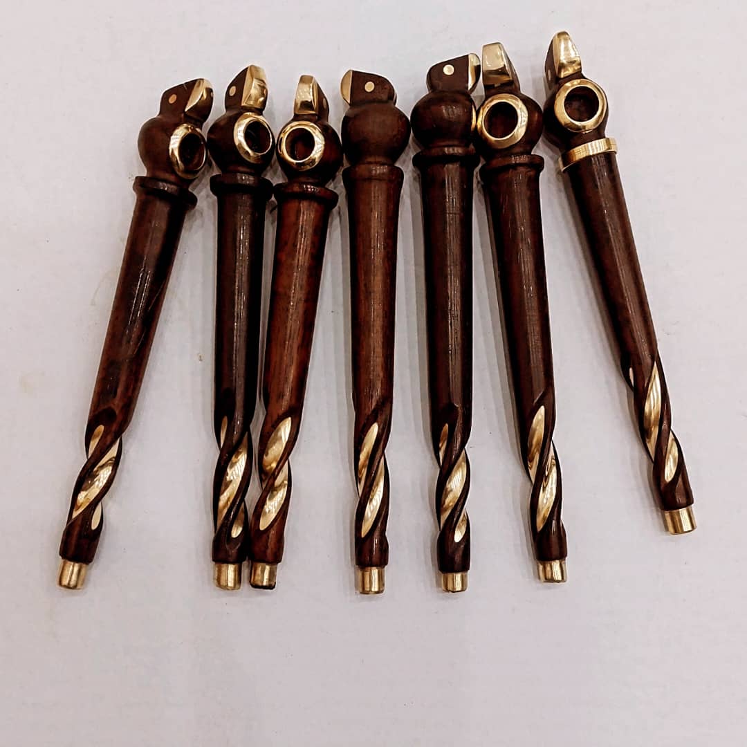 تنباکو و مدواخ کلات در گراش فارس تنباکو و مدواخ کلات در گراش فارس