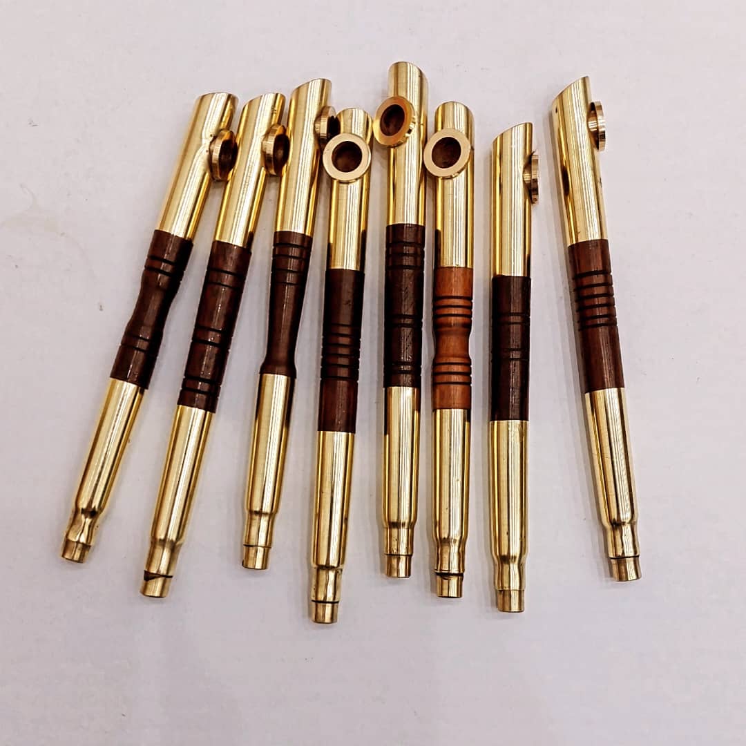 تنباکو و مدواخ کلات در گراش فارس تنباکو و مدواخ کلات در گراش فارس