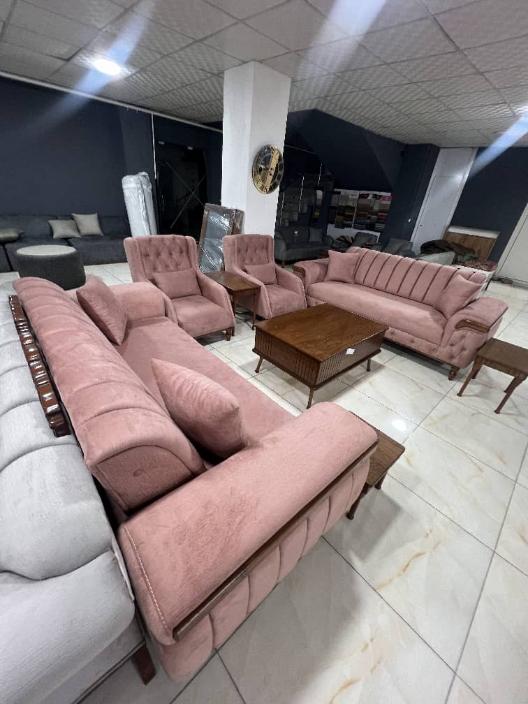 بازرگانی مبل ماهان در رشت جاده انزلی