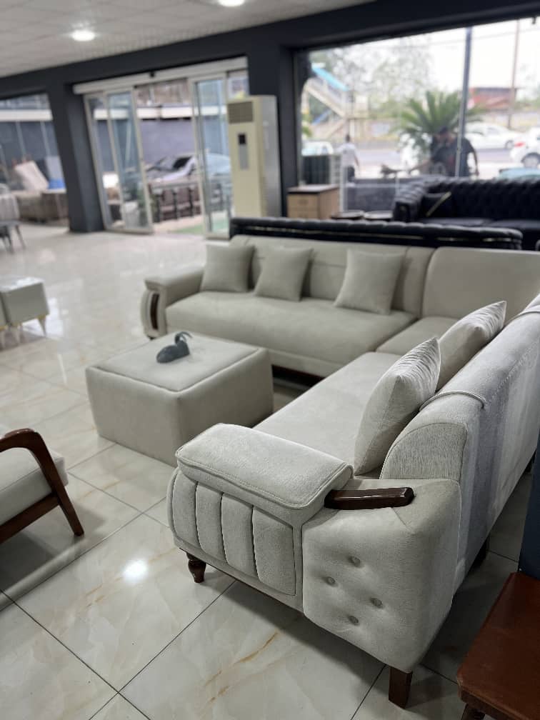 بازرگانی مبل ماهان در رشت جاده انزلی