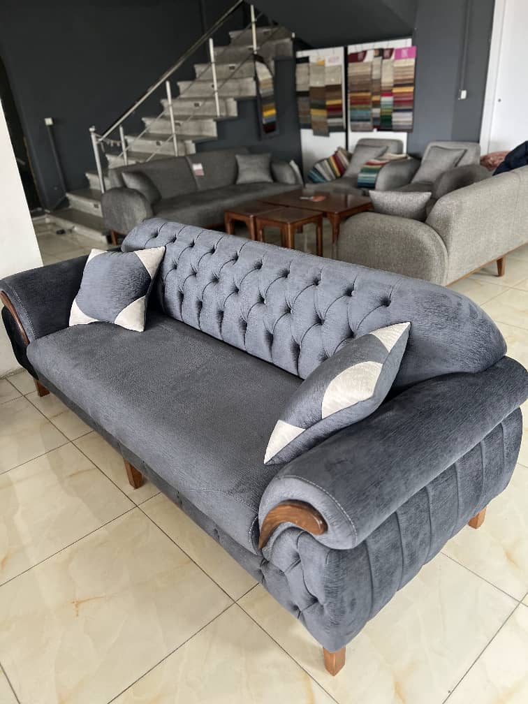 بازرگانی مبل ماهان در رشت جاده انزلی