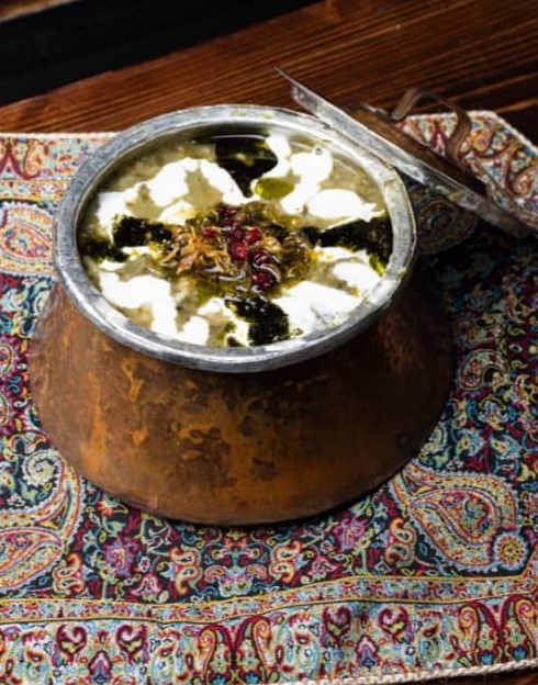 رستوران ارشد داداش در تبریز