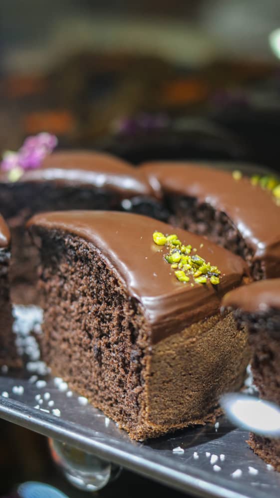 شیرینی و سوغات تک برگ در خرمدره