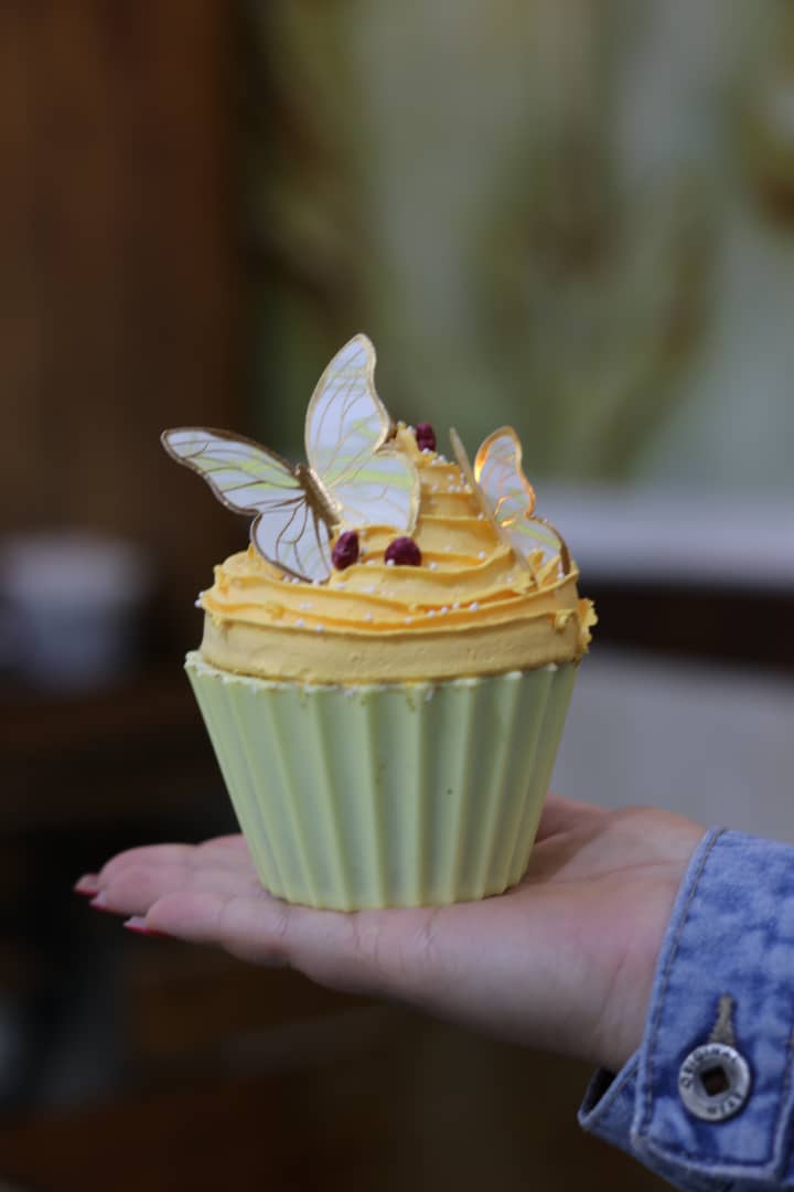 شیرینی و سوغات تک برگ در خرمدره