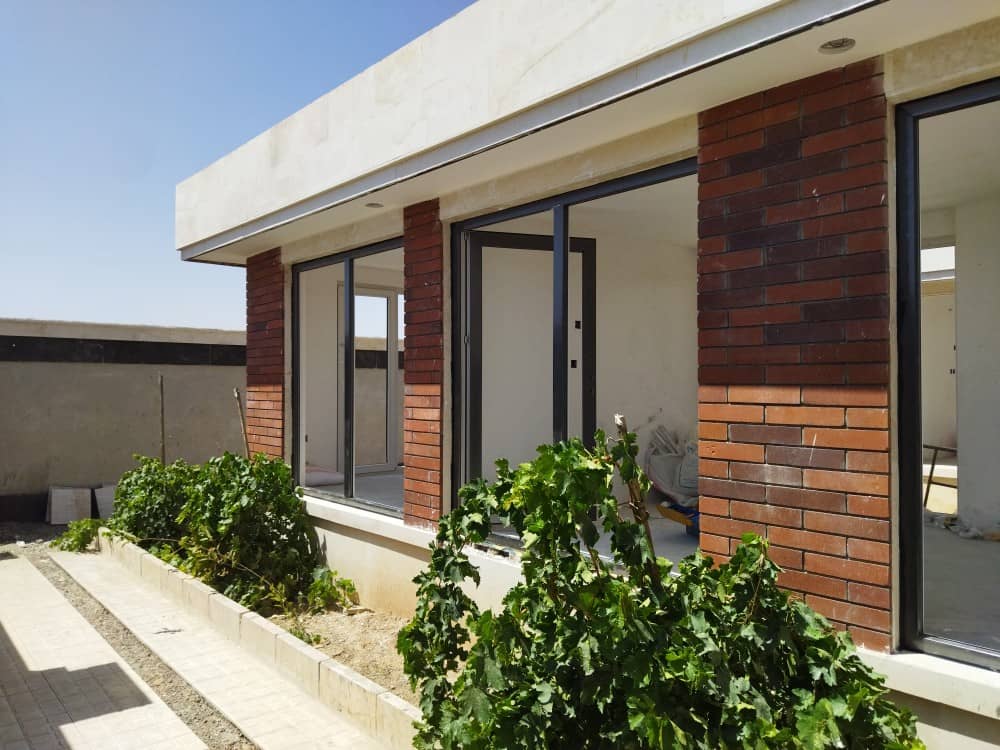 درب و پنجره دوجداره همتاوین در قاین درب و پنجره دوجداره همتاوین در قاین