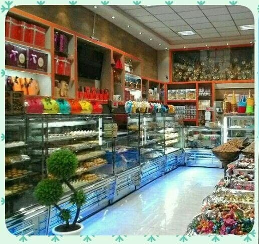 شیرینی سرای پاندا در ابهر