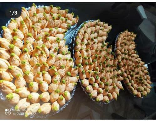 شیرینی خانگی لیلی در رفسنجان
