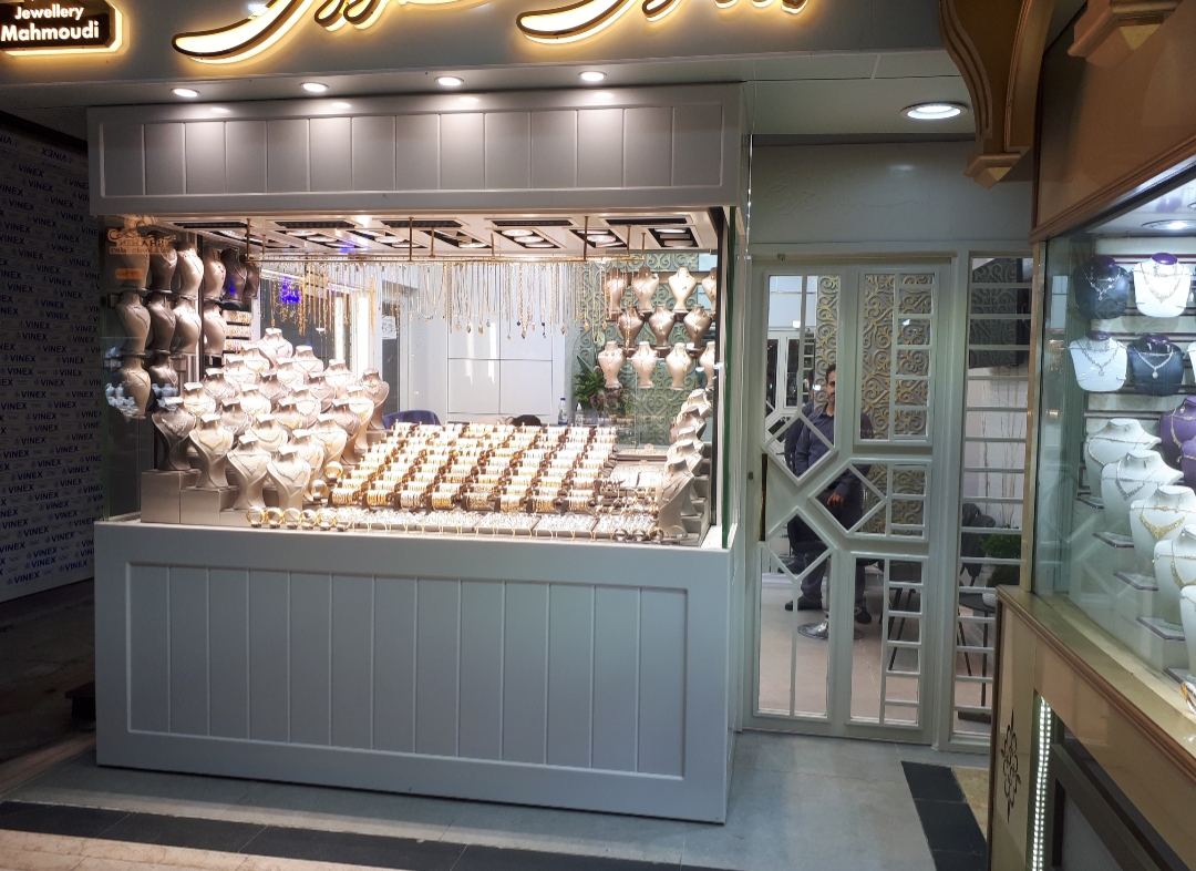 نصب شیشه ضدگلوله محسن در رشت نصب شیشه ضدگلوله محسن در رشت