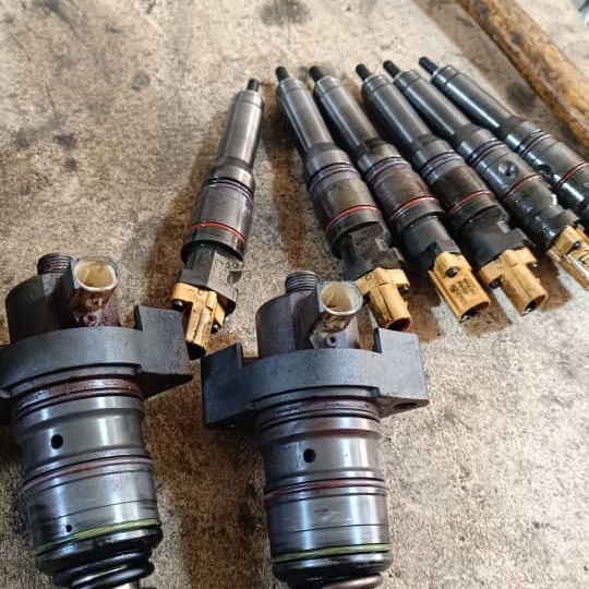 تعمیر سوزن کامیون نسل جدید مهدی رضازاده در مرند