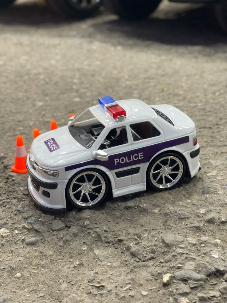 پخش عمده اسباب بازی دورا در بابل