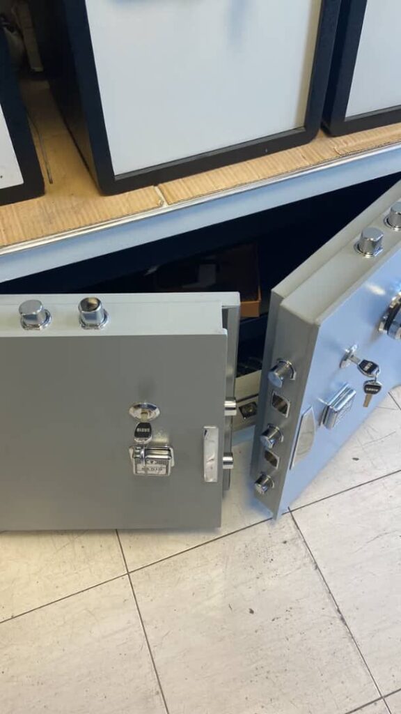 صندوق نسوز شیراز کاوه آرمان در شیراز