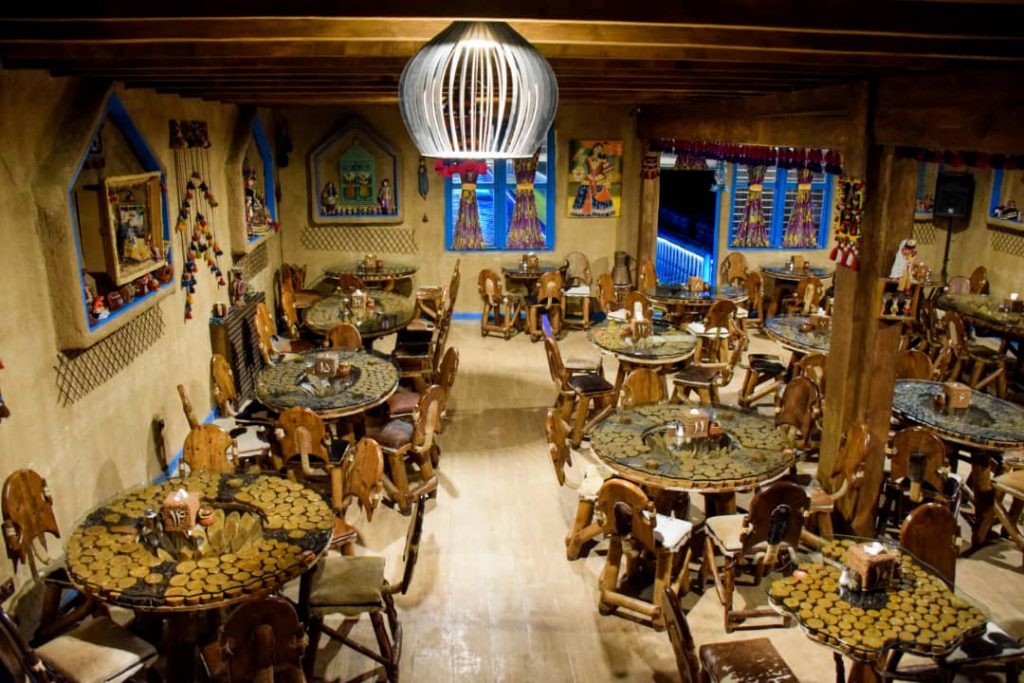 کافه رستوران گیلانشاه در انزلی