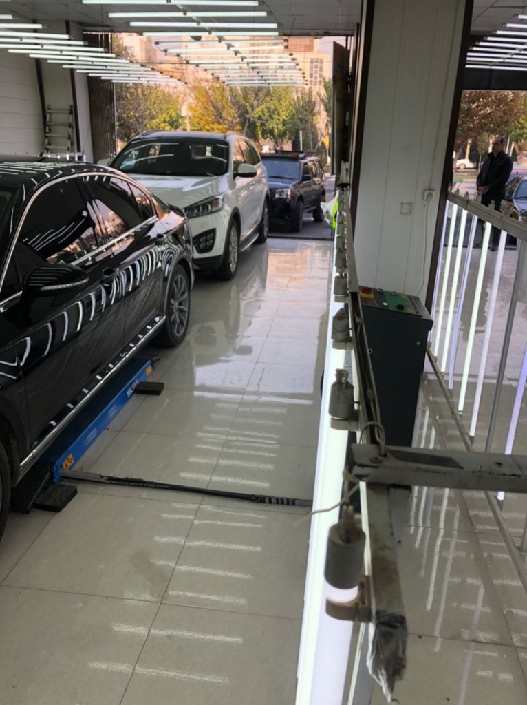 تشخیص رنگ خودرو قلیزاده در کرج