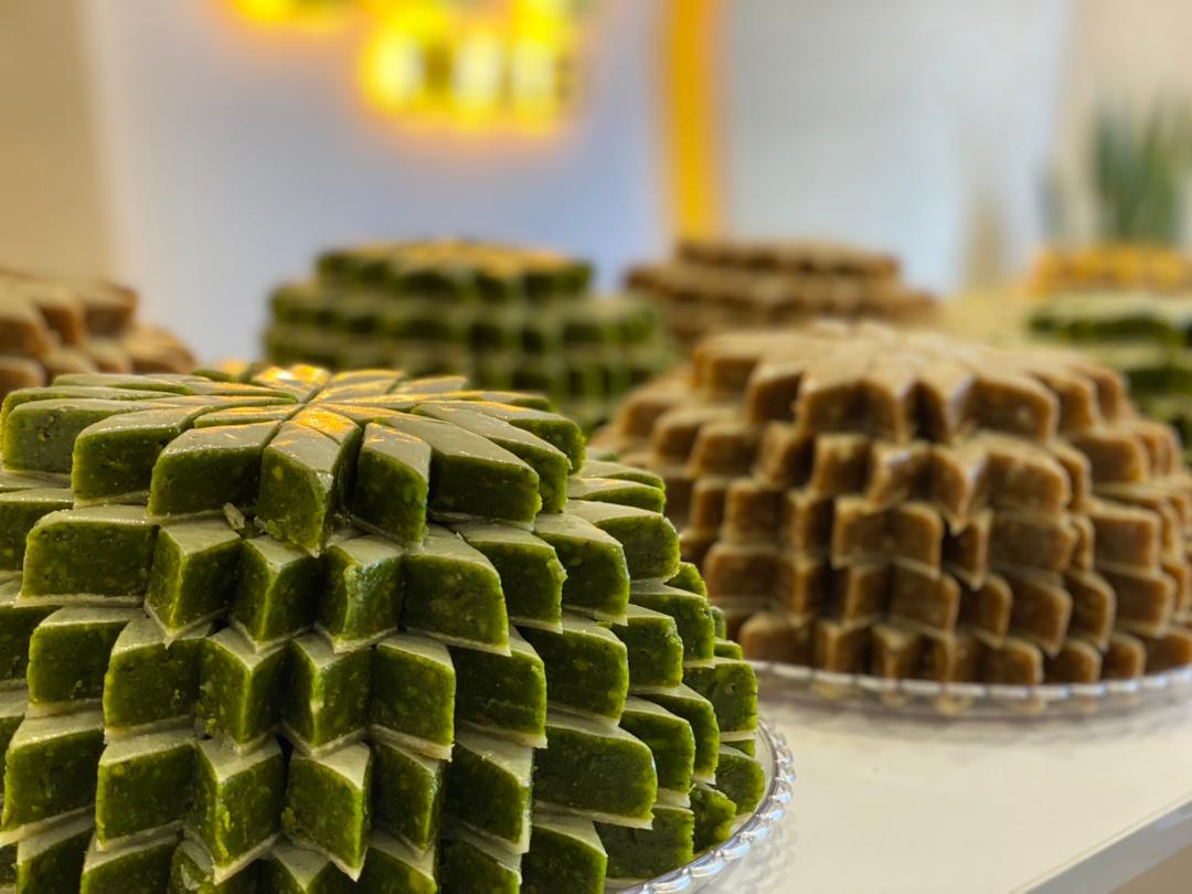 شیرینی خانگی ناب در سیرجان