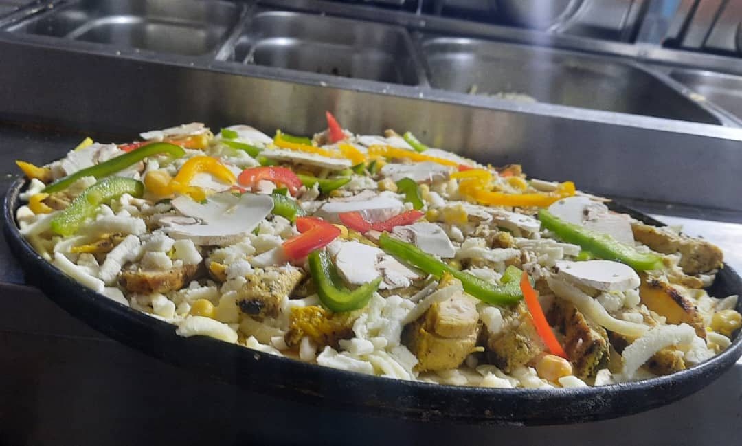 فست فود گلبرگ در بم