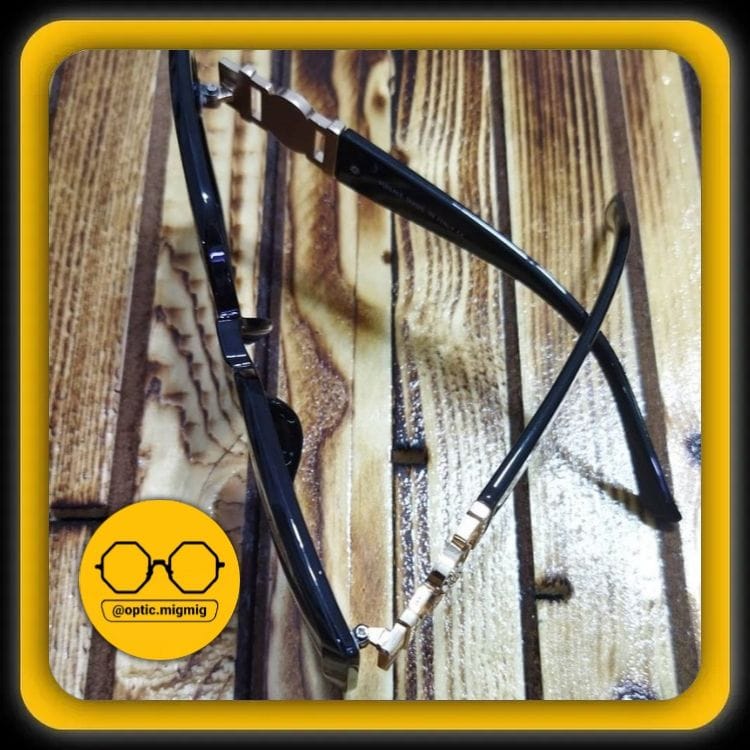 عینک اسپرت مدل YSL