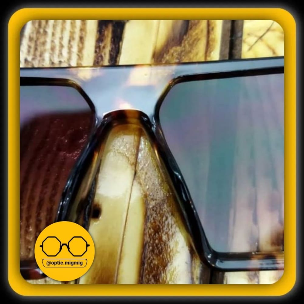 عینک آفتابی مدل BOTTEGA VENETA