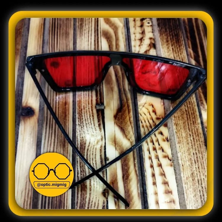 عینک اسپرت مدل YSL