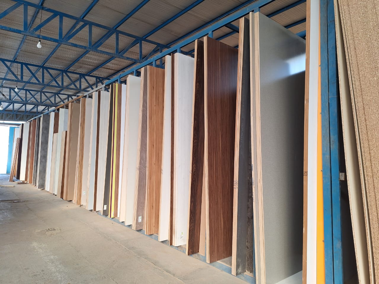 فرآورده های چوبی رستمیان در سمنان