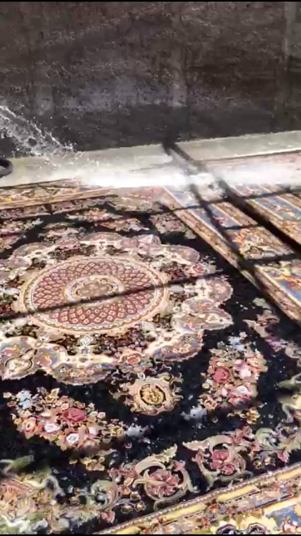 کارخانه قالیشویی برتر ۱۰۲ در تهران کارخانه قالیشویی برتر ۱۰۲ در تهران