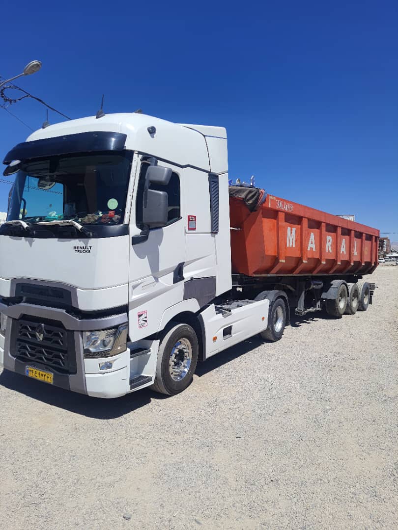 نمایشگاه کامیون جعفری در کرمان نمایشگاه کامیون جعفری در کرمان