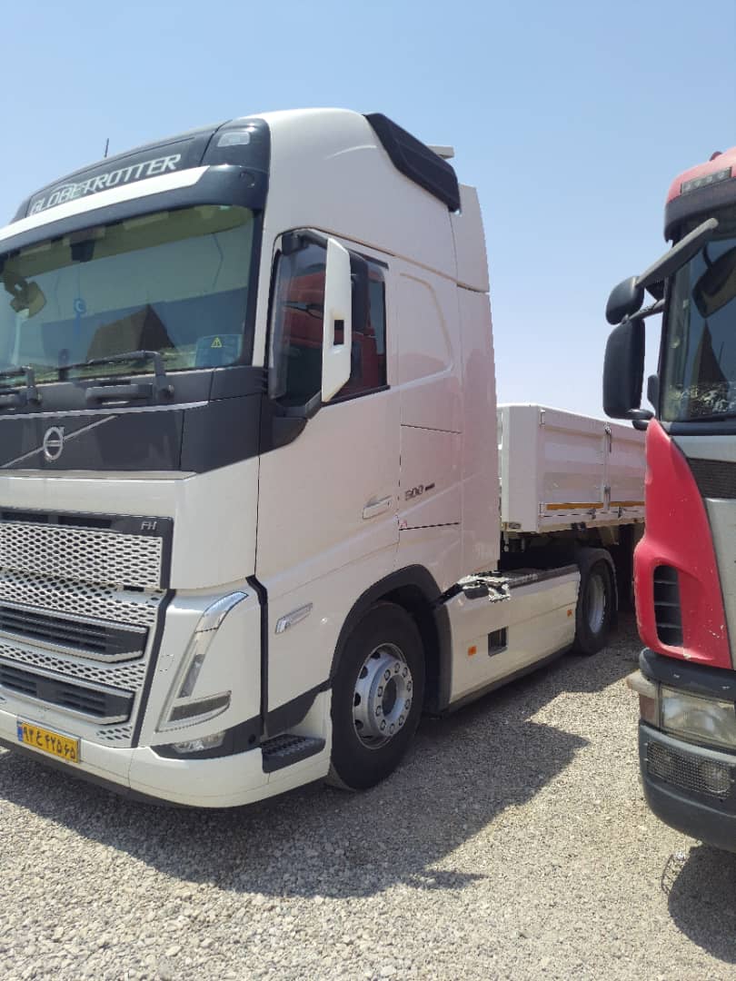 نمایشگاه کامیون جعفری در کرمان نمایشگاه کامیون جعفری در کرمان