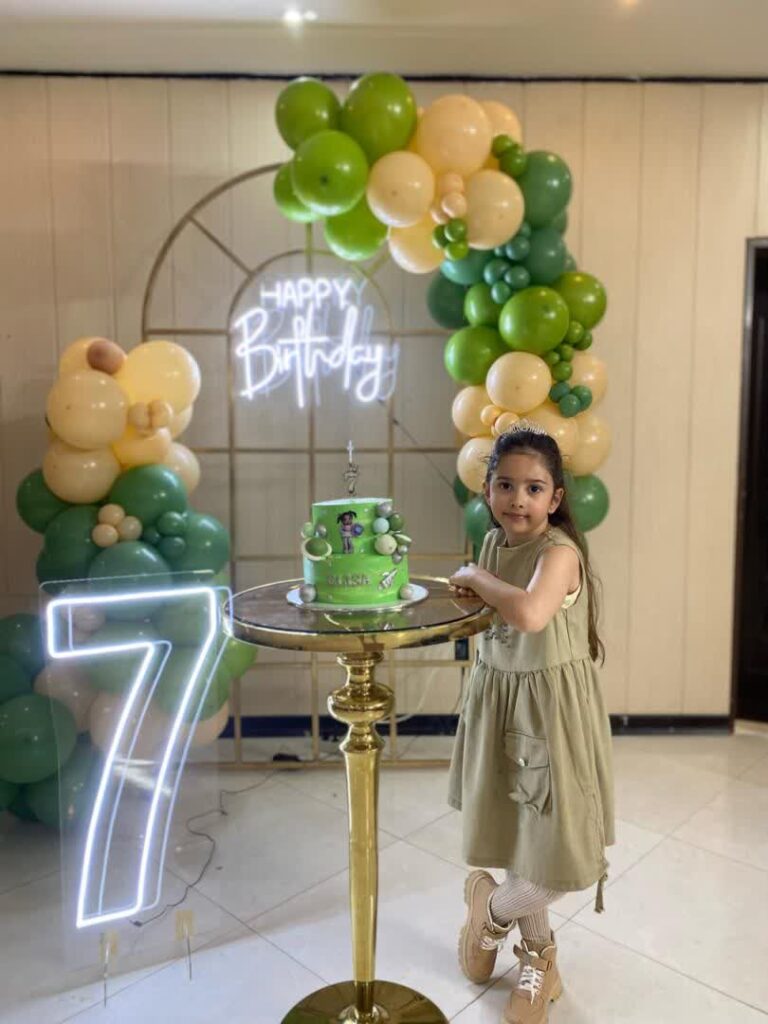 تشریفات و بادکنک آرایی فرشته صالح در اصفهان