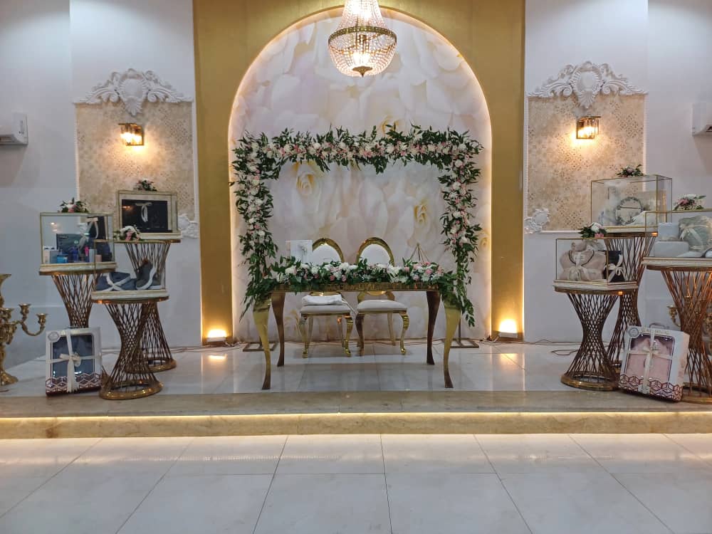 تالار رویال در رشت تالار رویال در رشت