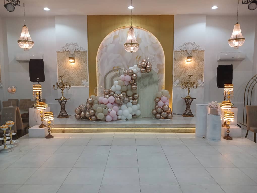 تالار رویال در رشت تالار رویال در رشت