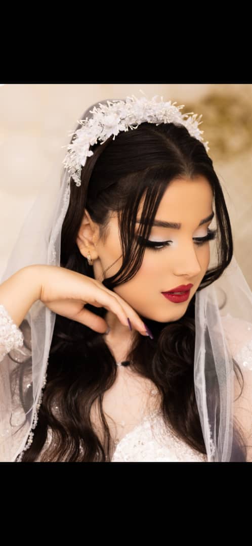 مرکز تخصصی عروس نسترن عبادی در اردبیل