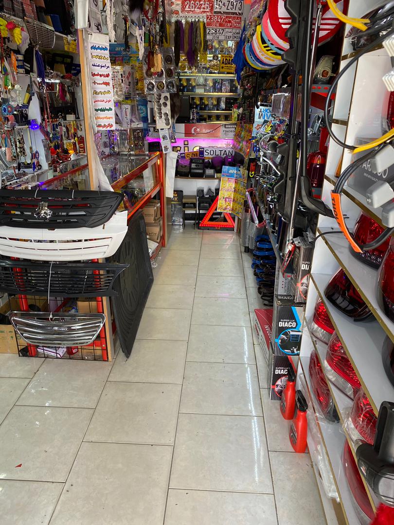 لوکس اسپرت کاریزما در آستانه اشرفیه لوکس اسپرت کاریزما در آستانه اشرفیه