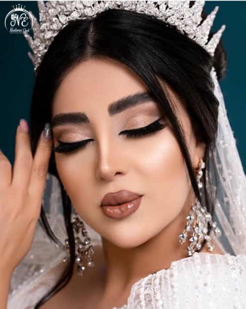 مرکز تخصصی عروس نسترن عبادی در اردبیل