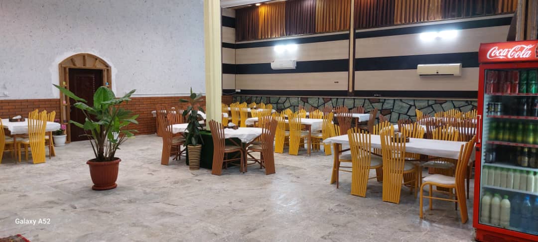 رستوران آقابزرگ ( دایی رحیم سابق) در کلاچای