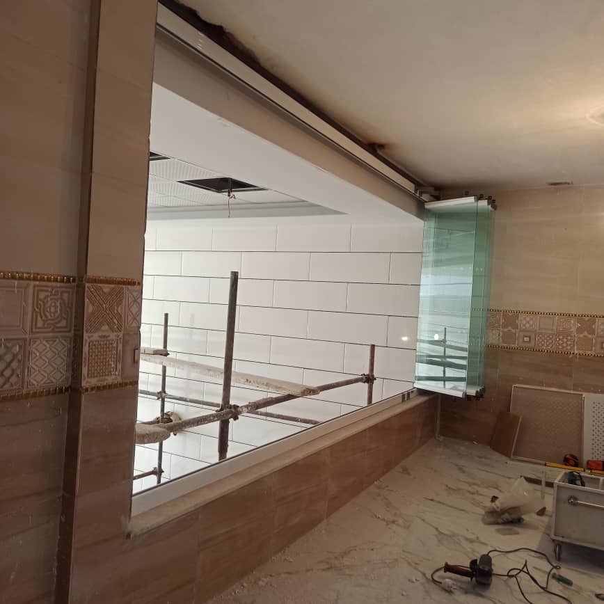 شیشه بالکنی زرین جام در کرمانشاه شیشه بالکنی زرین جام در کرمانشاه