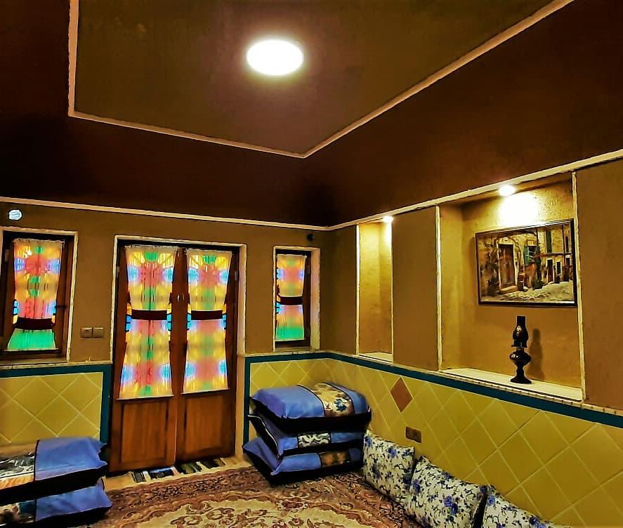 عمارت کهن در کاشان