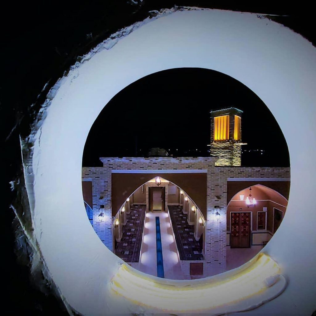 عمارت کهن در کاشان