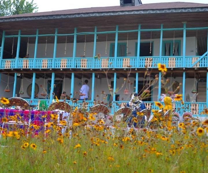 اقامتگاه بومگردی ملک ماه در گیلان اقامتگاه بومگردی ملک ماه در گیلان