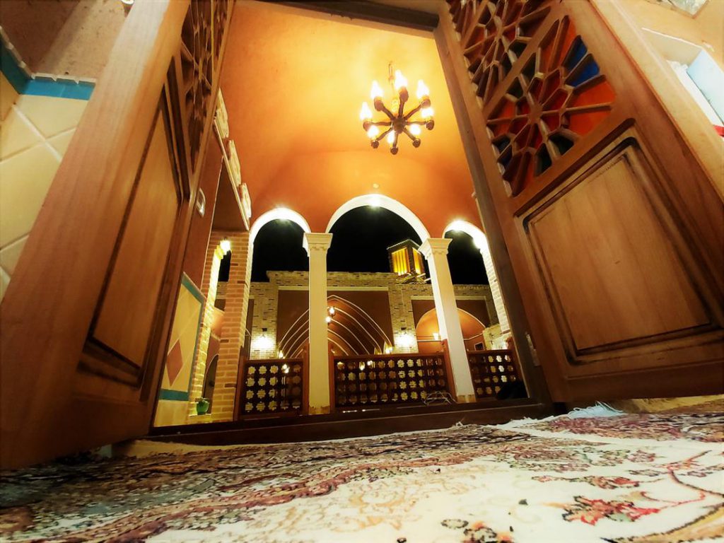 عمارت کهن در کاشان