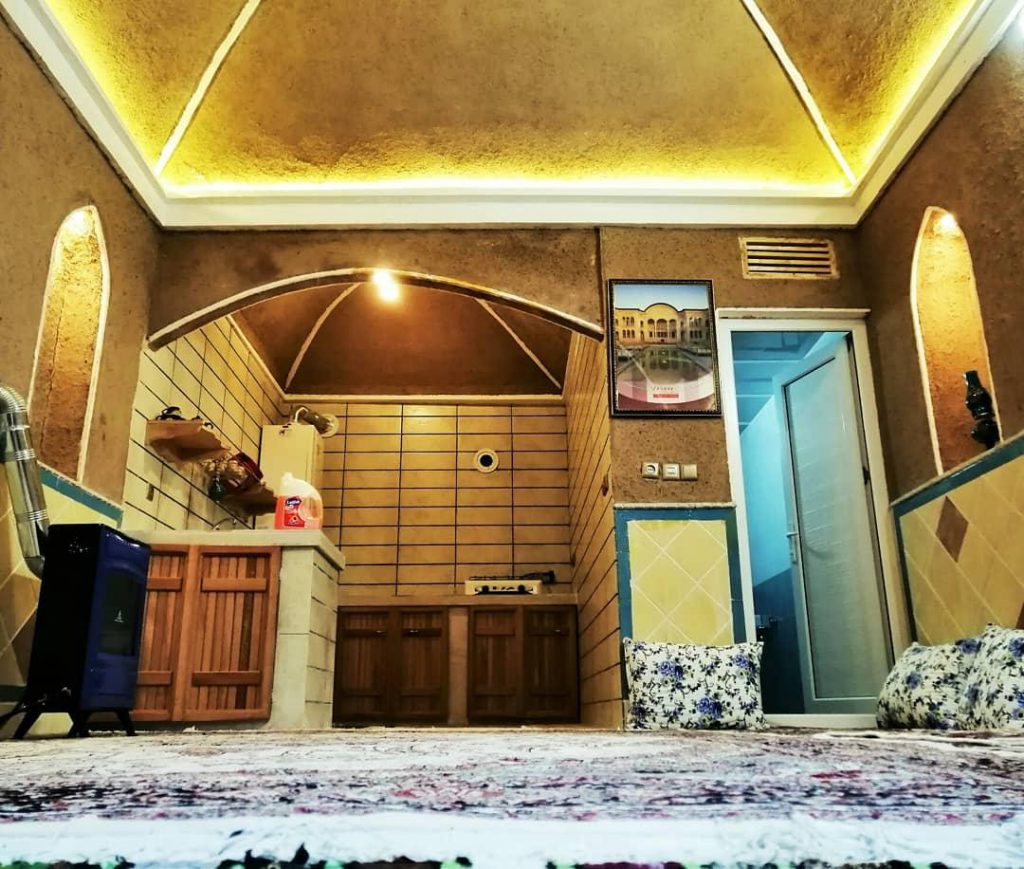 عمارت کهن در کاشان